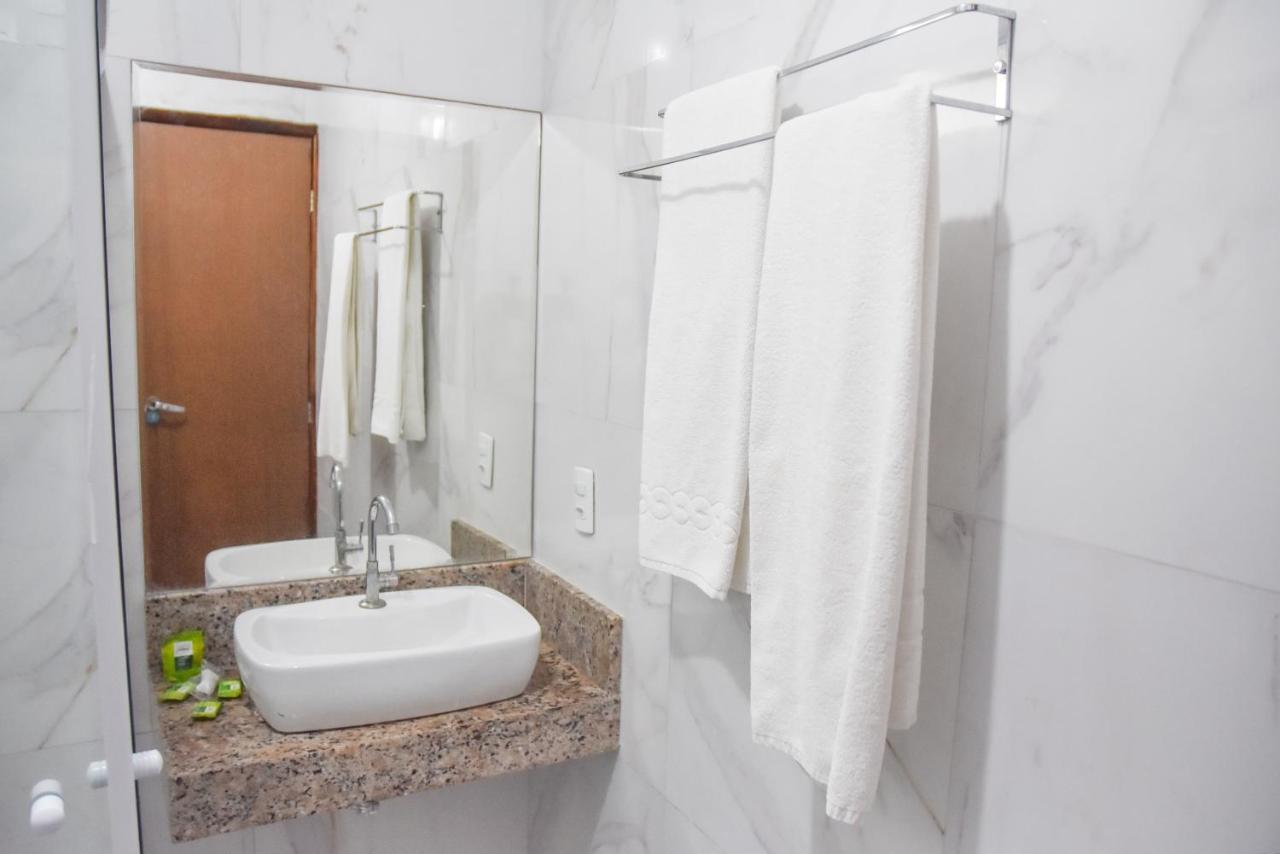 Duna'S Guest House Salvador Bagian luar foto